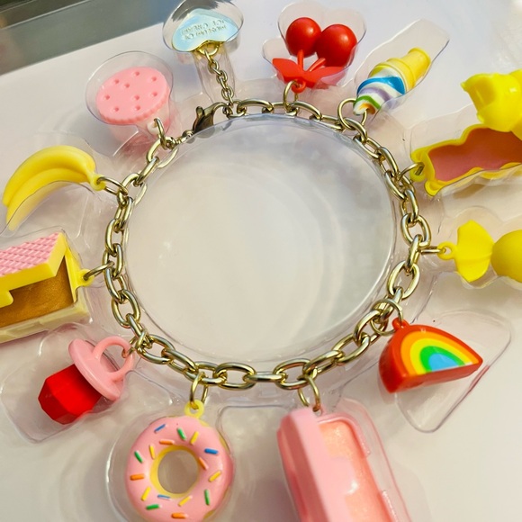 Museum of Ice Cream x Sephora Collection Charm Bracelet - Picture 2 of 2